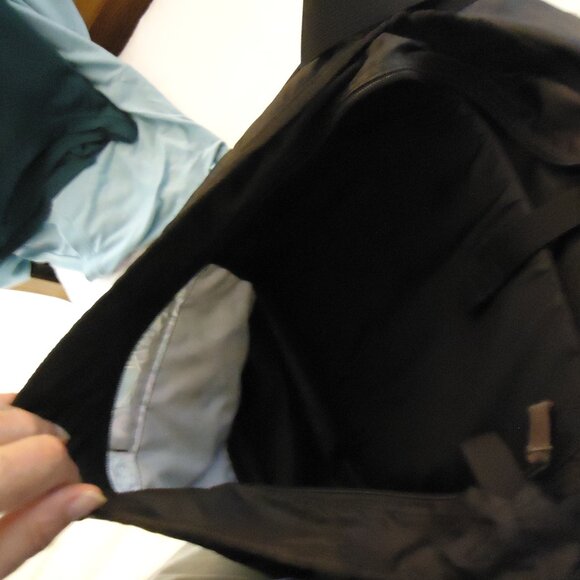 LL Bean Traverse Commuter Laptop Computer Messenger Bag Travel - Picture 6 of 10